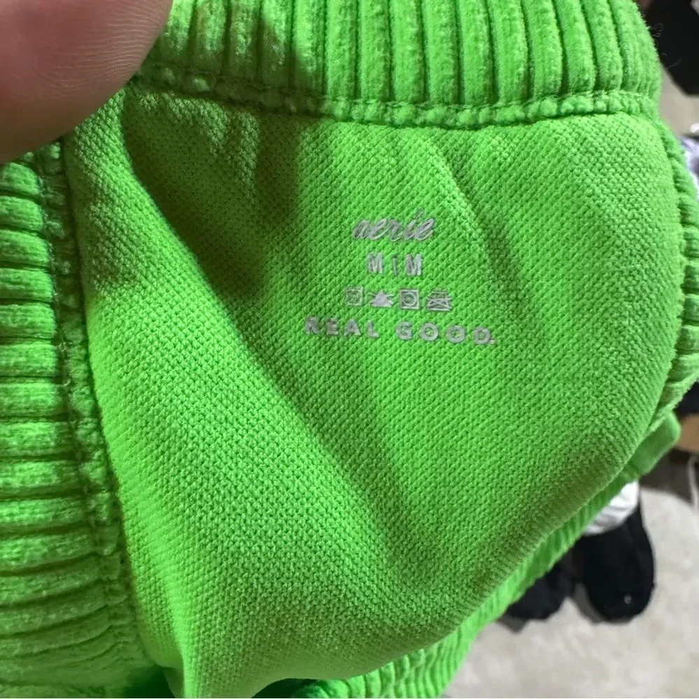 Aerie Super Chill Seamless High Neck Bra Top